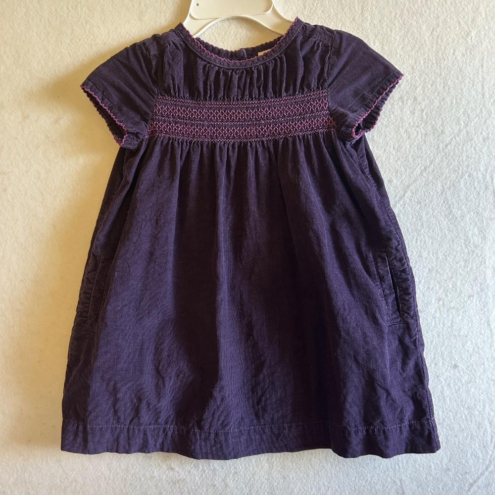 Mini Boden Girl's Corduroy Smocked Embroidered Knee Length Dress Size 4-5 Years